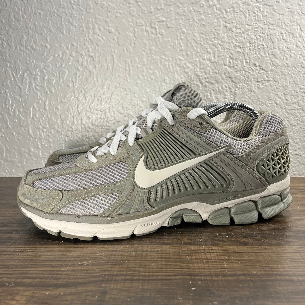 Nike Air Zoom Vomero 5 Dark Stucco Men's Green Shoes - Men's Size 8 - Picture 2 of 10